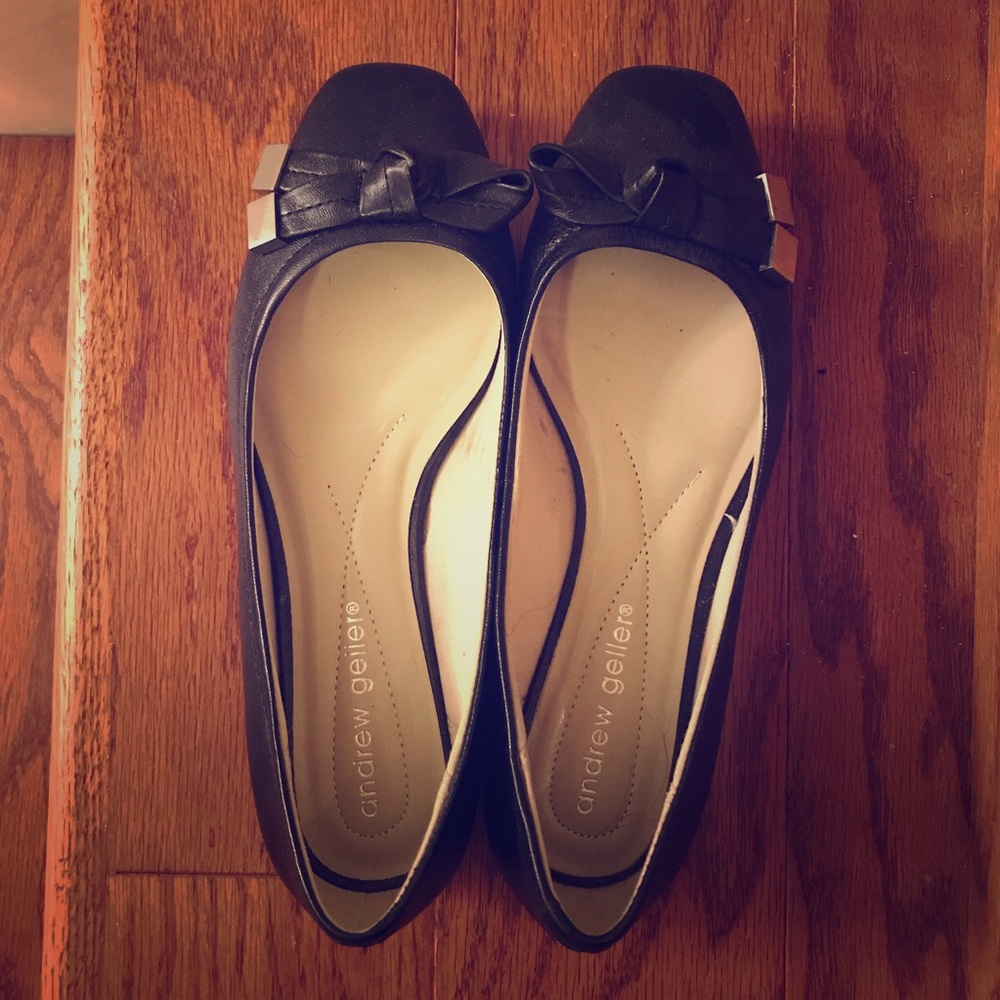 Andrew geller genuine leather black flats